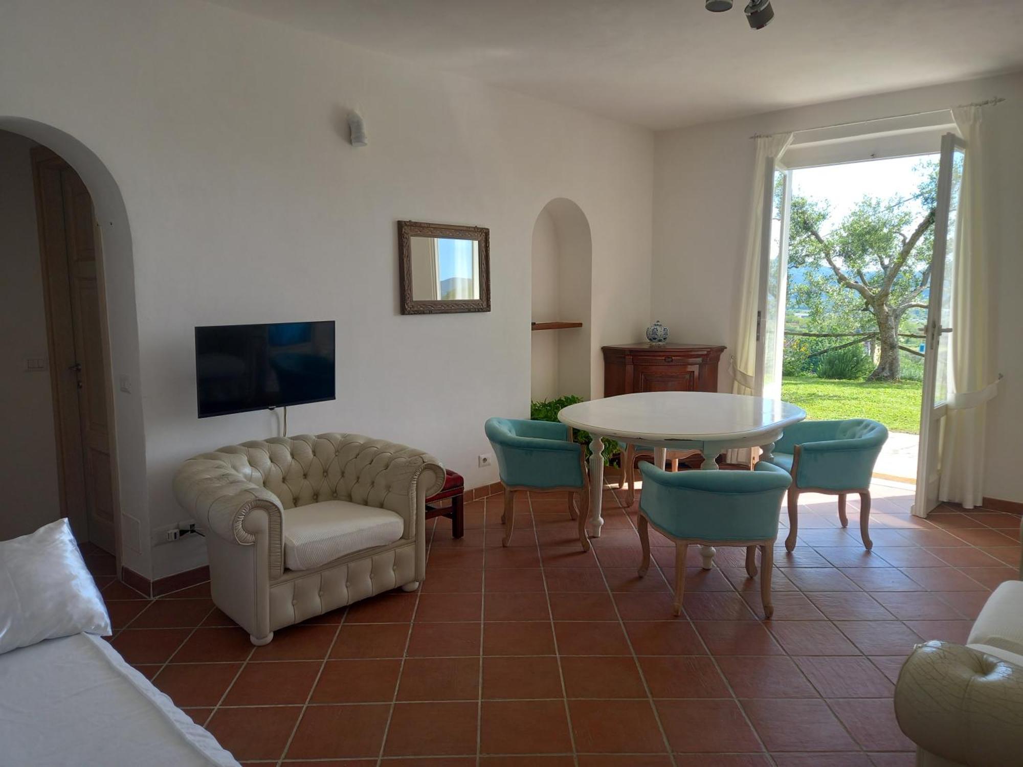 Il Colle Della Brina Hotell Sarzana Eksteriør bilde
